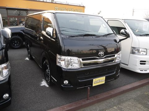 厳選中古車情報！！　H23年式　レジアスエース　S-GL　入庫！！